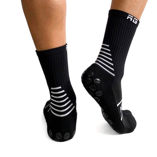 PRO V1 BLACK GRIP SOCK
